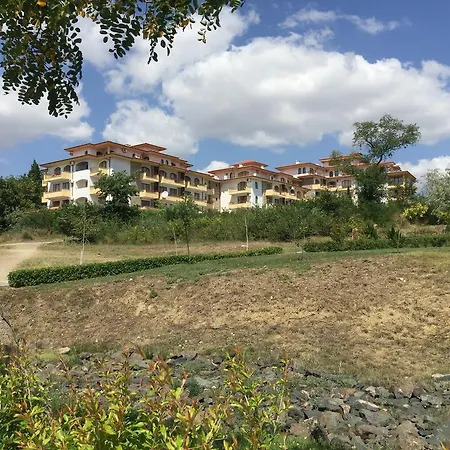 C32 In Dream Complex Ravda