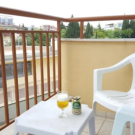 Studio In Dream Holiday Complex Apartment