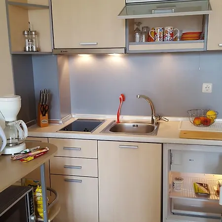 Studio In Dream Holiday Complex Ravda